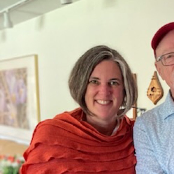 Meet your Posher, Leah - Picture 1 of 1